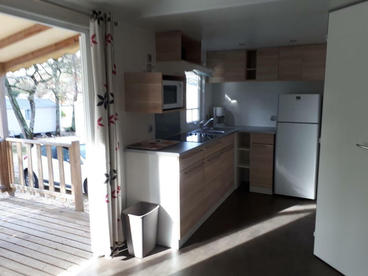 Mobil Home Sainte Baume Nans-les-Pins Exterior photo